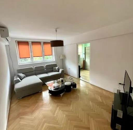  cozy アパート クルージュ＝ナポカ